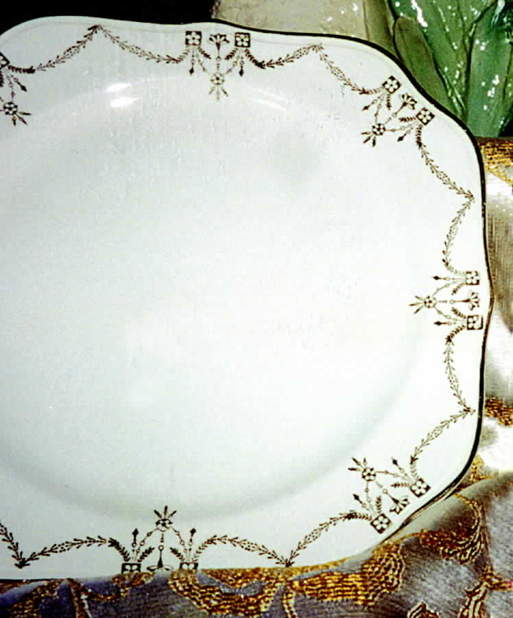 HLC2102 Square Salad Plate by Homer Laughlin -1