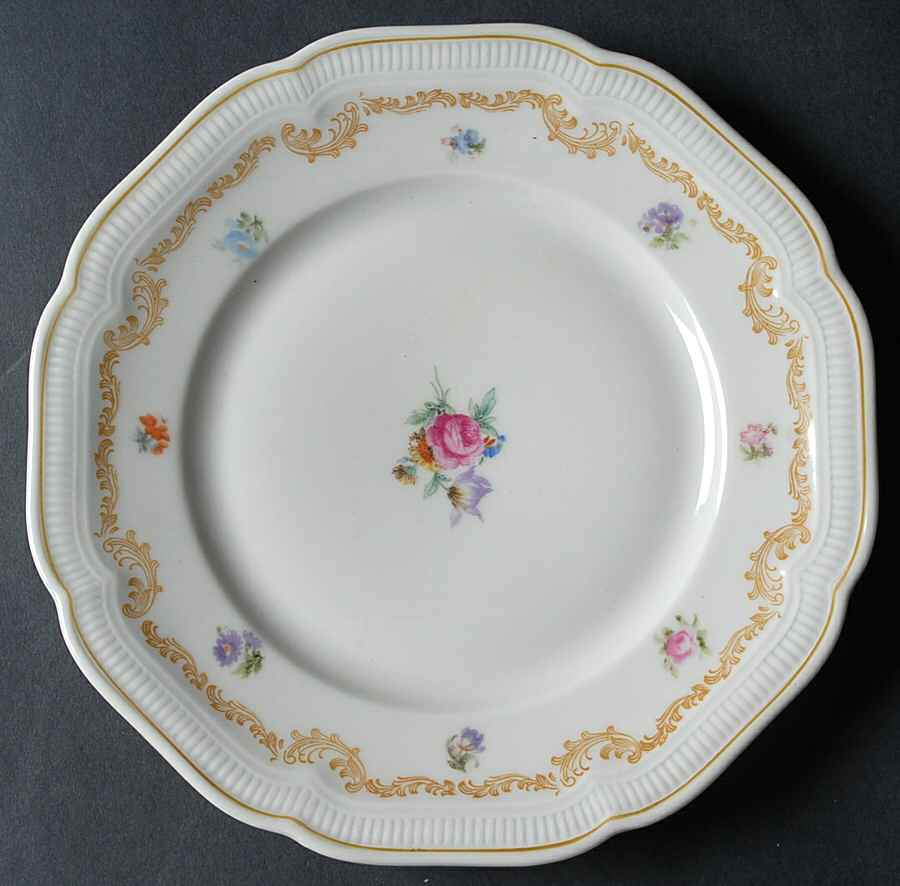 HUT948 Salad Plate by Hutschenreuther-1