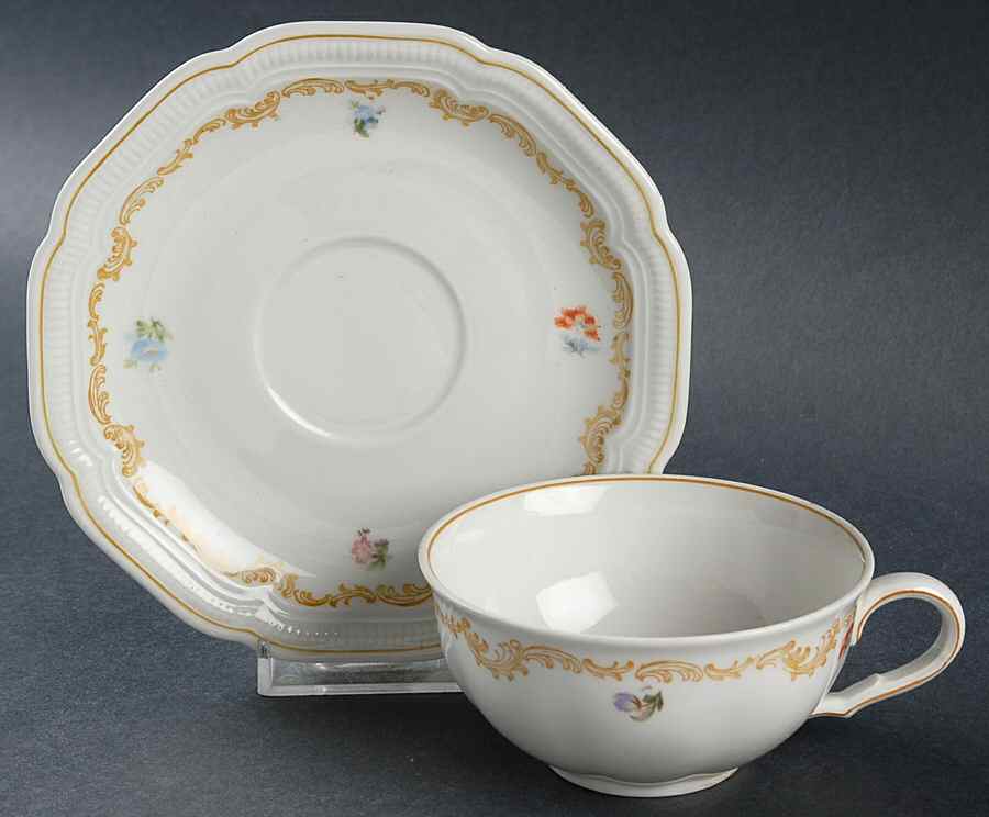 HUT948 Flat Cup & Saucer Set by Hutschenreuther-1