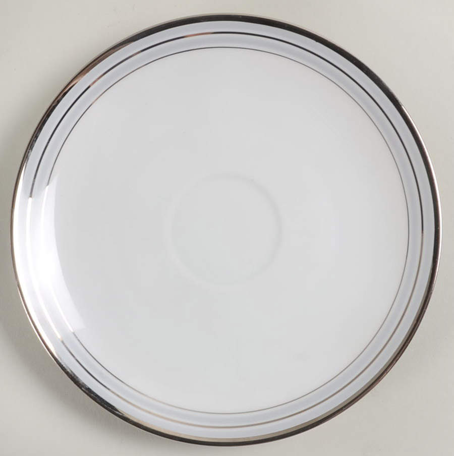 8444 (Coupe) Saucer by Hutschenreuther-1