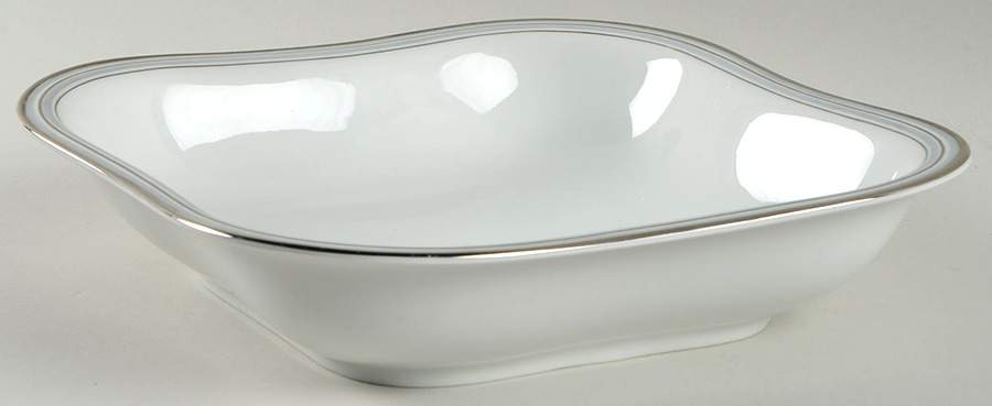 8444 (Coupe) 9" Square Vegetable Bowl by Hutschenreuther-1