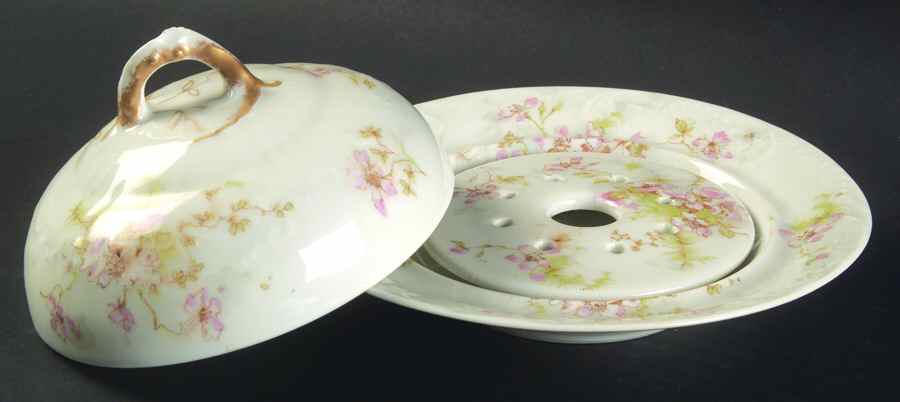Schleiger 146-1 Round Covered Butter with Strainer by Haviland-1