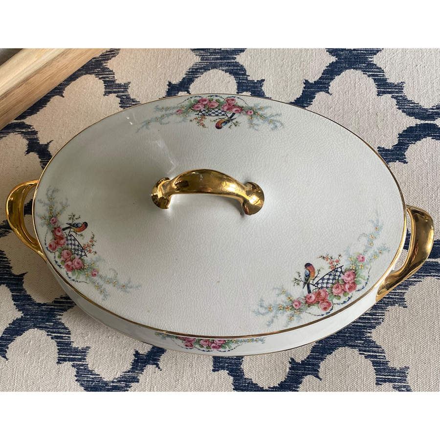 E6904 Oval Covered Vegetable by Homer Laughlin -1