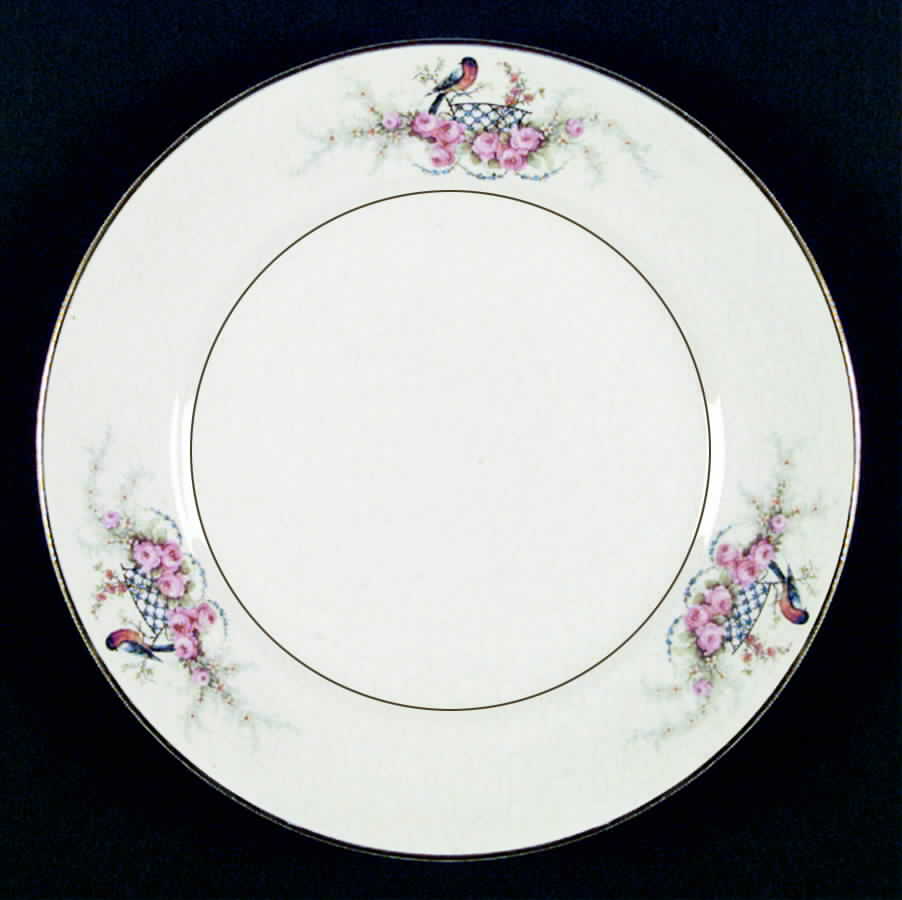 E6904 Dinner Plate by Homer Laughlin -1