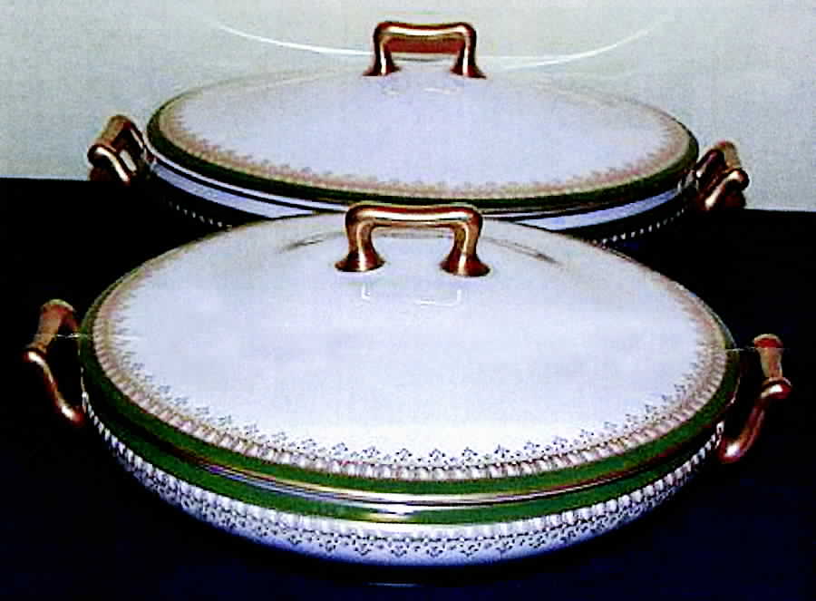 H997 Round Covered Vegetable by Haviland-1