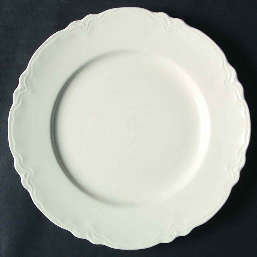 Republic (Also A Shape) Luncheon Plate by Homer Laughlin -1