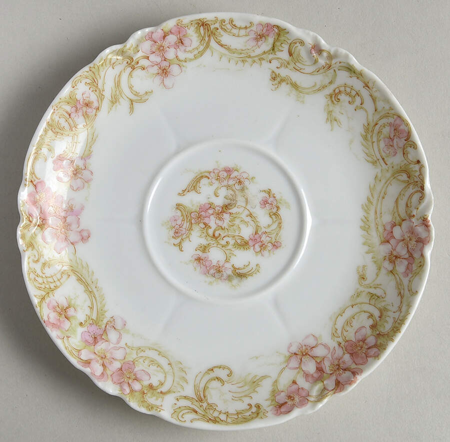 H1593 Saucer by Haviland-1