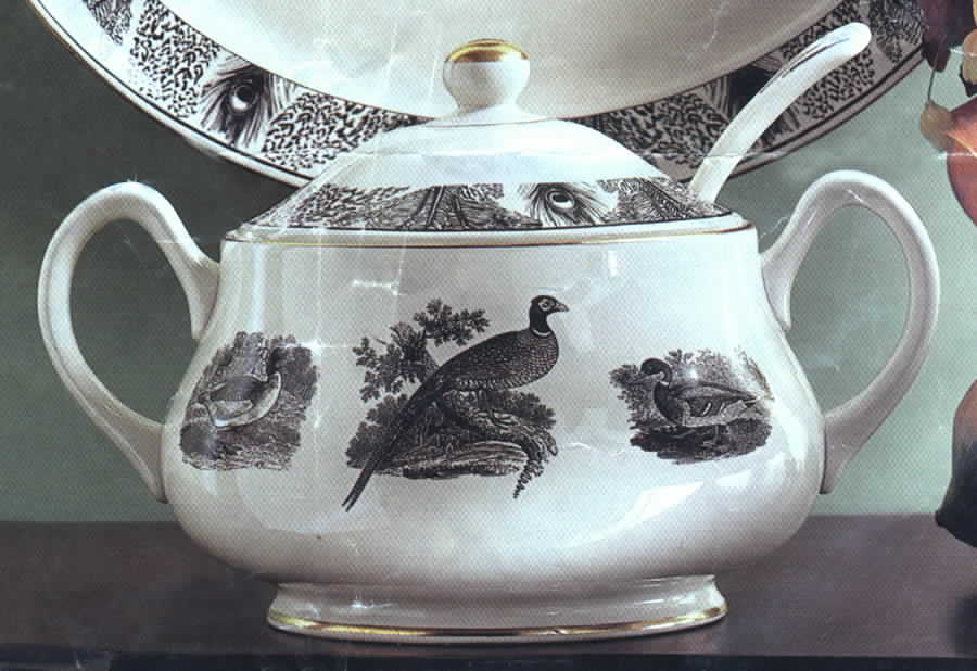 Bewick's Birds Tureen & Lid w/Ladle by Horchow-1