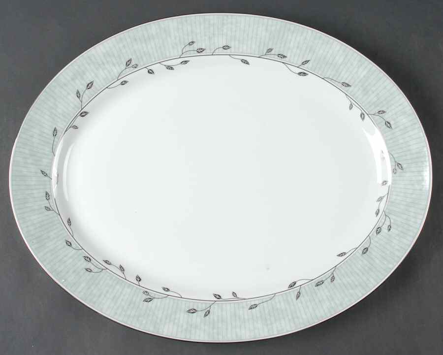 Matin De Jade 15" Oval Serving Platter by Haviland-1