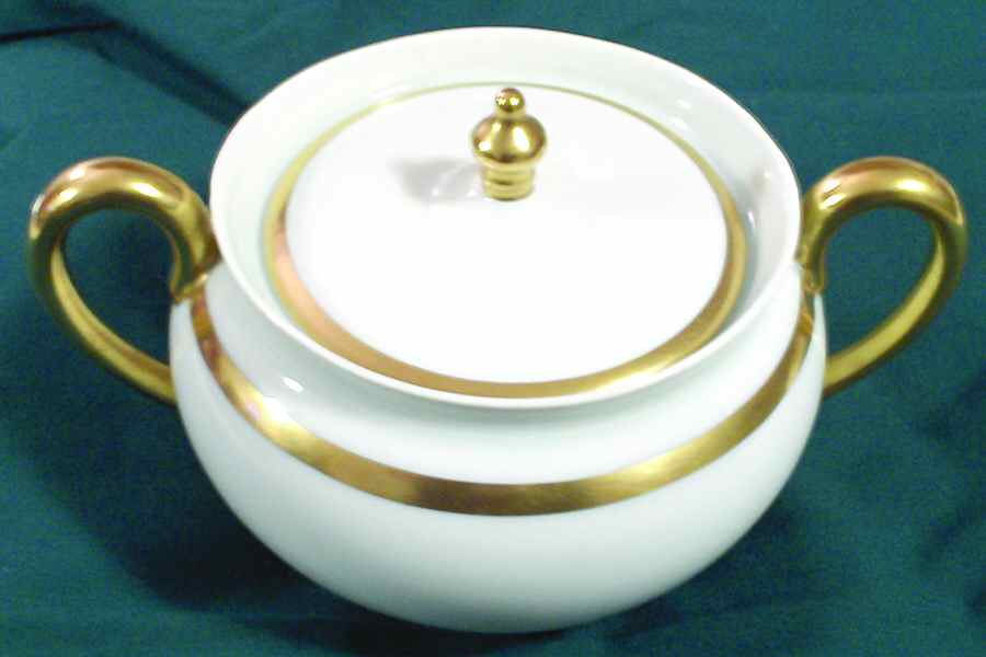 Orsay Gold Sugar Bowl & Lid by Haviland-1