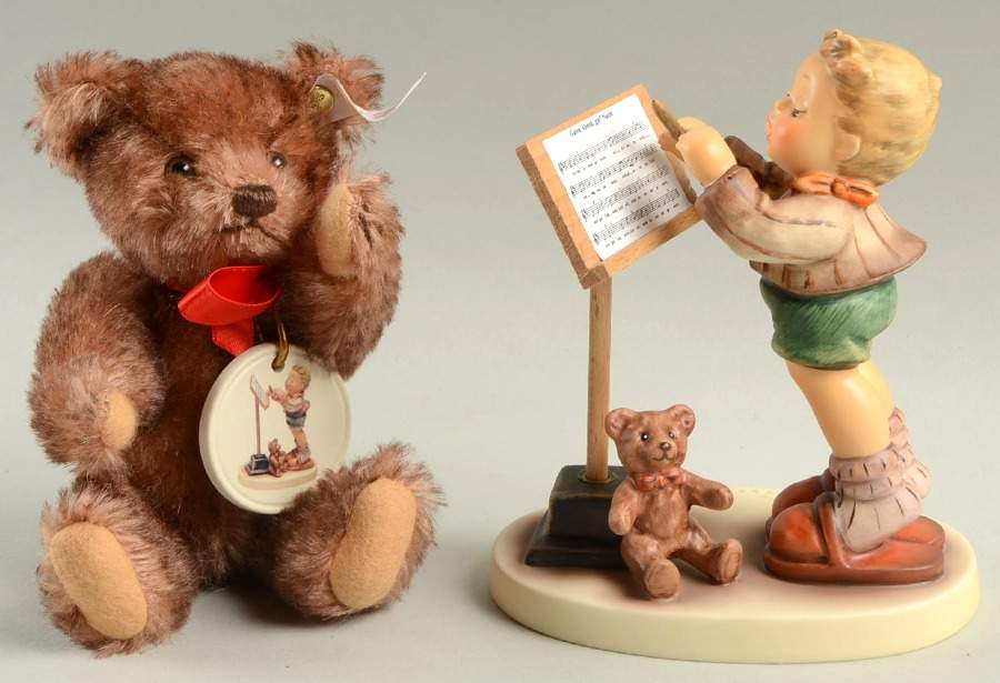 Little Maestro Tm8-Little Maestro - No Box by M.I. Hummel-1