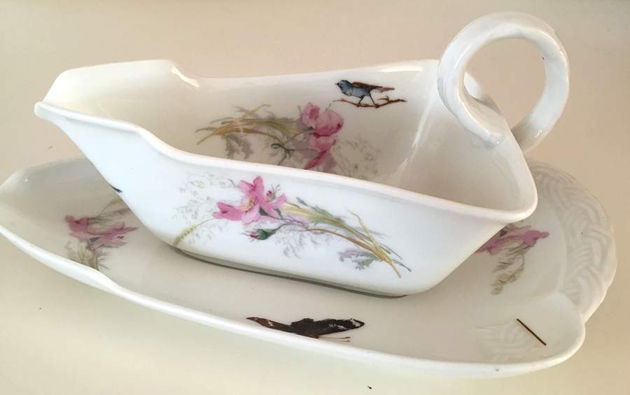 Meadow Visitors (Blank 211) Gravy Boat & Underplate by Haviland-1