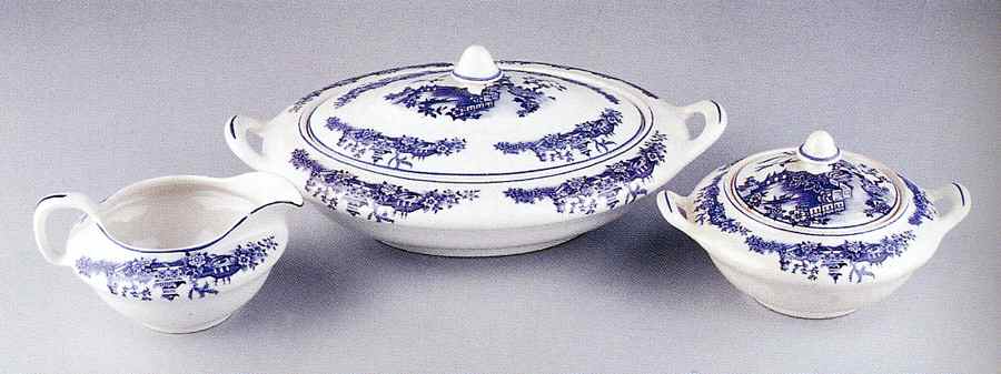 Hope Willow Oval Covered Vegetable by Hopewell-1