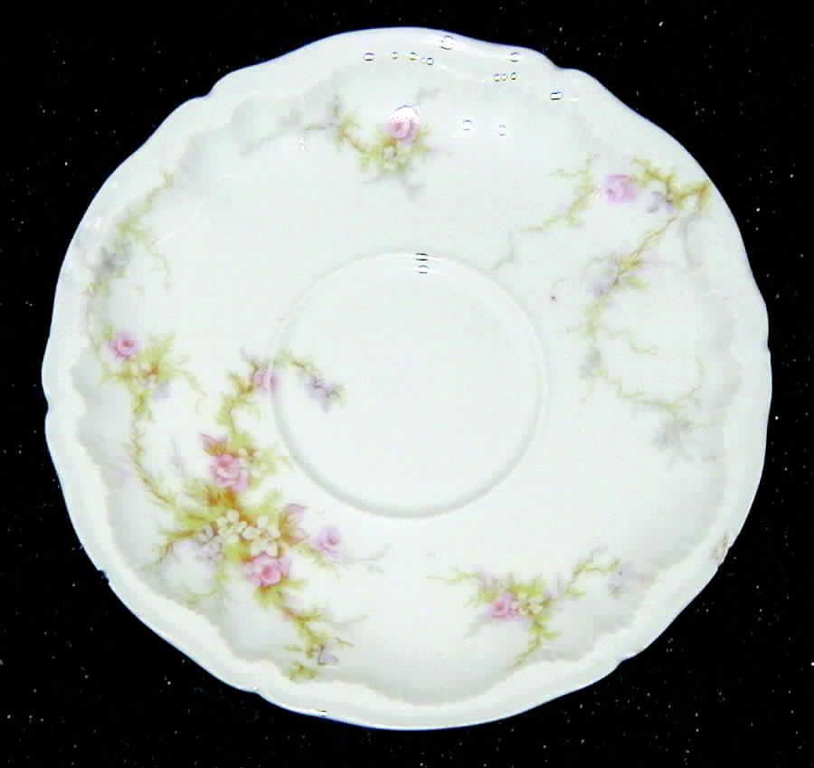 H1614 Saucer by Haviland-1
