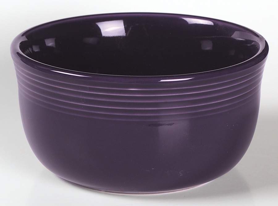 Fiesta Plum (Intro 2001) Gusto Bowl by Homer Laughlin -1