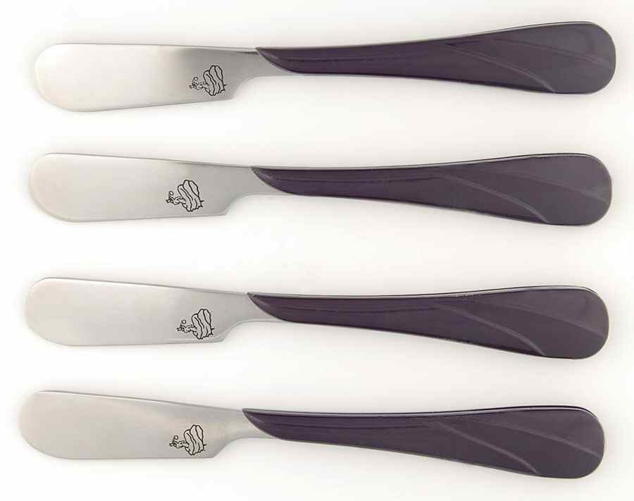 Fiesta Plum (Intro 2001) Spreader - Set of 4 by Homer Laughlin -1