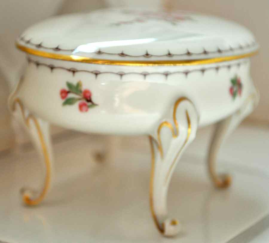 71770 Trinket Box & Lid by Hutschenreuther-1