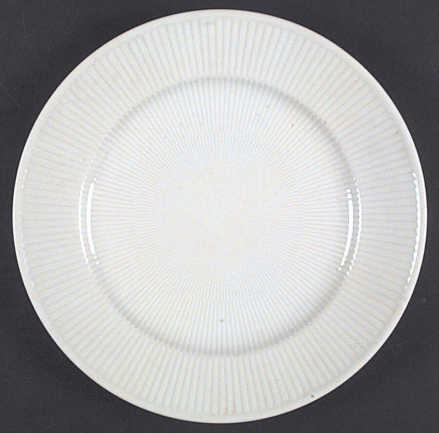 HC703 Dinner Plate by Heinrich - H&C-1