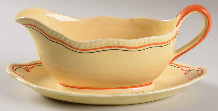 N3128 Gravy Boat & Underplate/Relish by Homer Laughlin -1