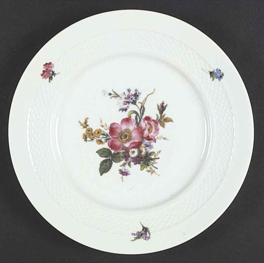 HUT967 Dinner Plate by Hutschenreuther-1