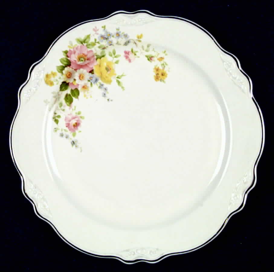 HLC2150 Dinner Plate by Homer Laughlin -1