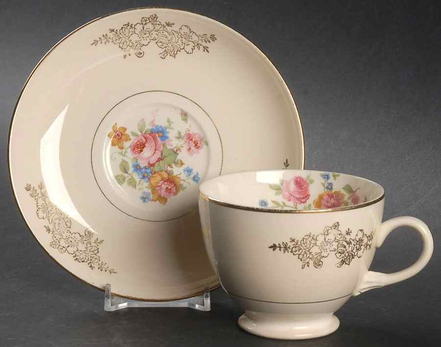 HLC3030 Footed Cup & Saucer Set by Homer Laughlin -1