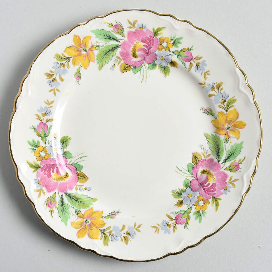Spring Wreath Bread & Butter Plate by Homer Laughlin -1