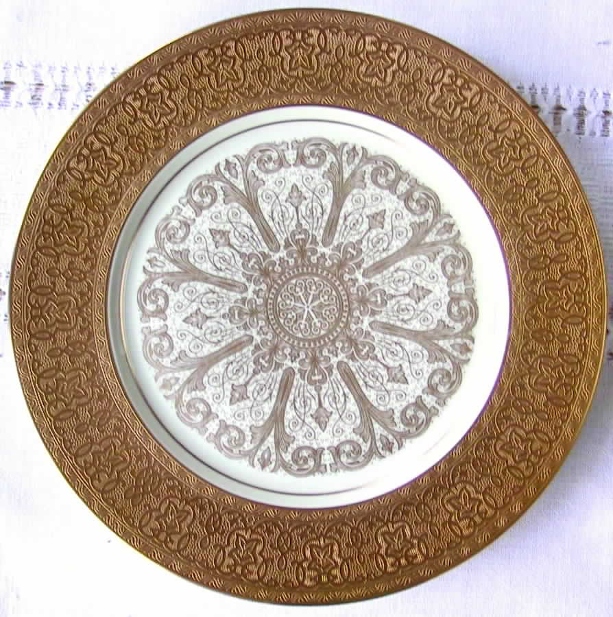 HC710 Dinner Plate by Heinrich - H&C-1