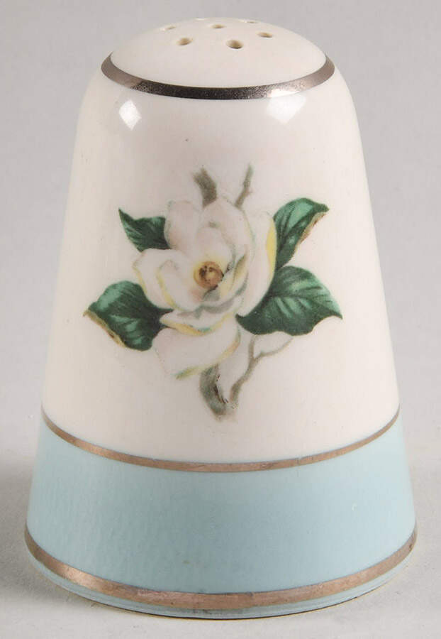 HLC3036 Salt Shaker by Homer Laughlin -1