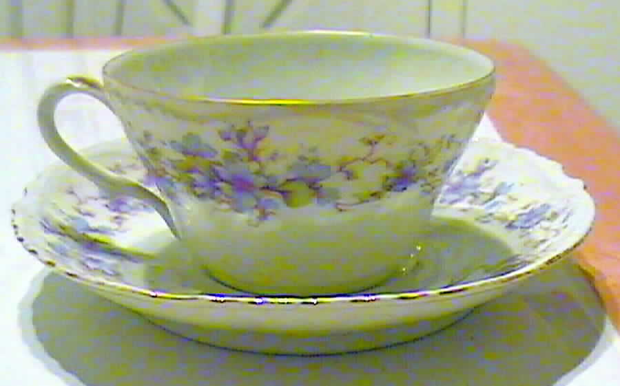 HGO3 Flat Cup & Saucer Set by Hamburger-1