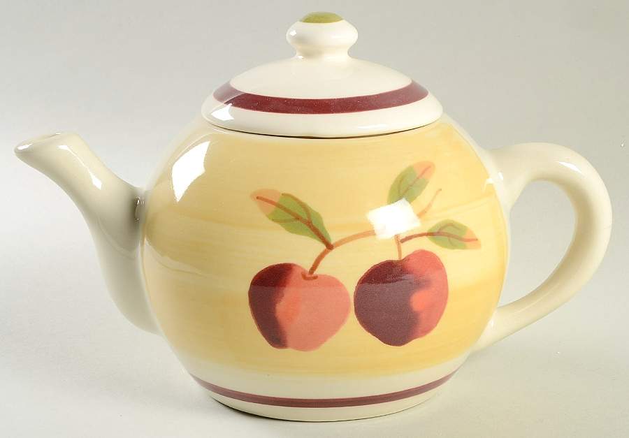 Russet Apple Teapot & Lid by Hartstone-1