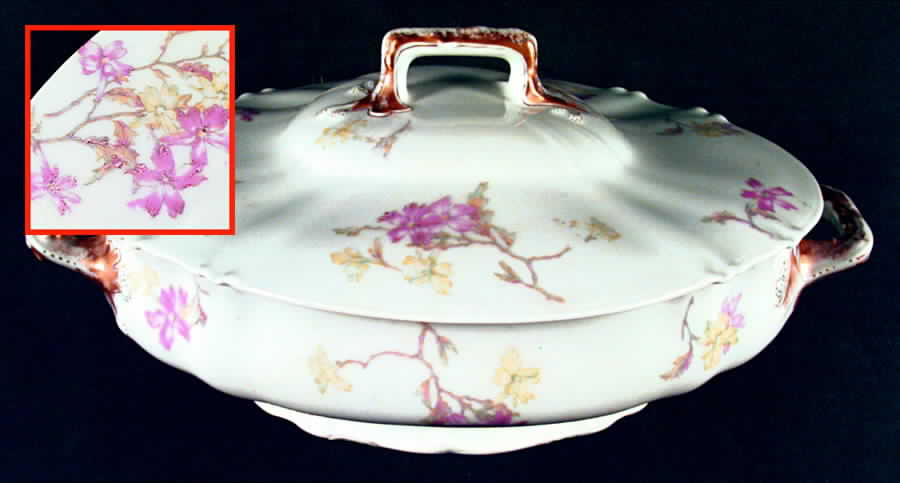 H1671 Oval Covered Vegetable by Haviland-1