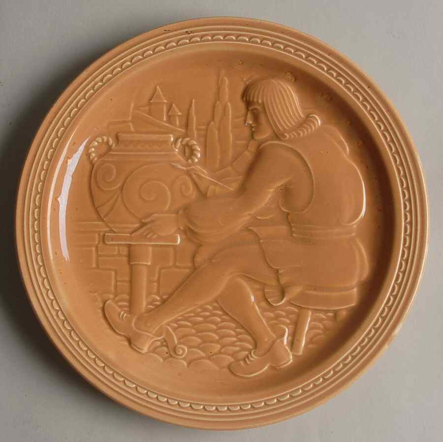 World's Fair Plates & Pitchers 1939 Collector Plate by Homer Laughlin -1