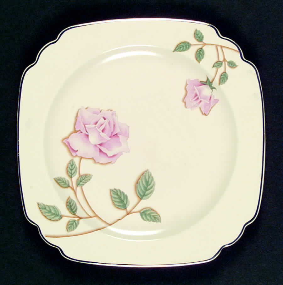 C203 Dinner Plate by Homer Laughlin -1