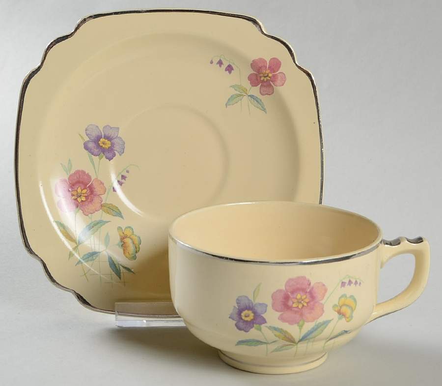 C2 Footed Cup & Saucer Set by Homer Laughlin -1