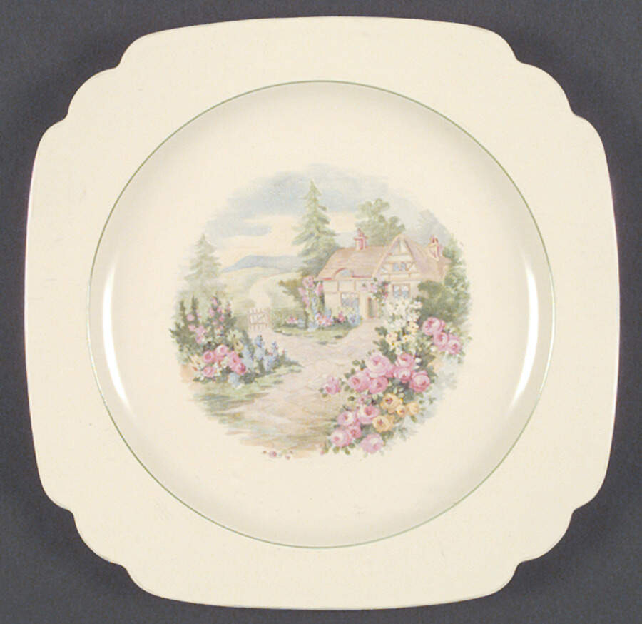 C99 Dinner Plate by Homer Laughlin -1