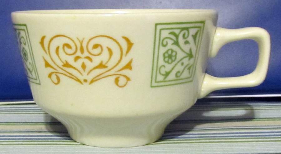 Lombardy Flat Cup by Homer Laughlin -1
