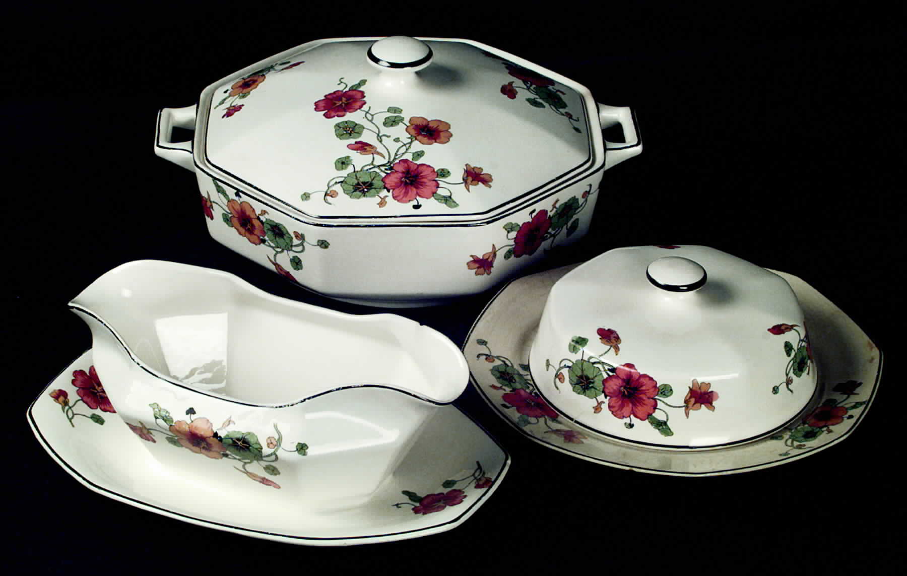 Y43 (Black Trim) Round Covered Butter by Homer Laughlin -1