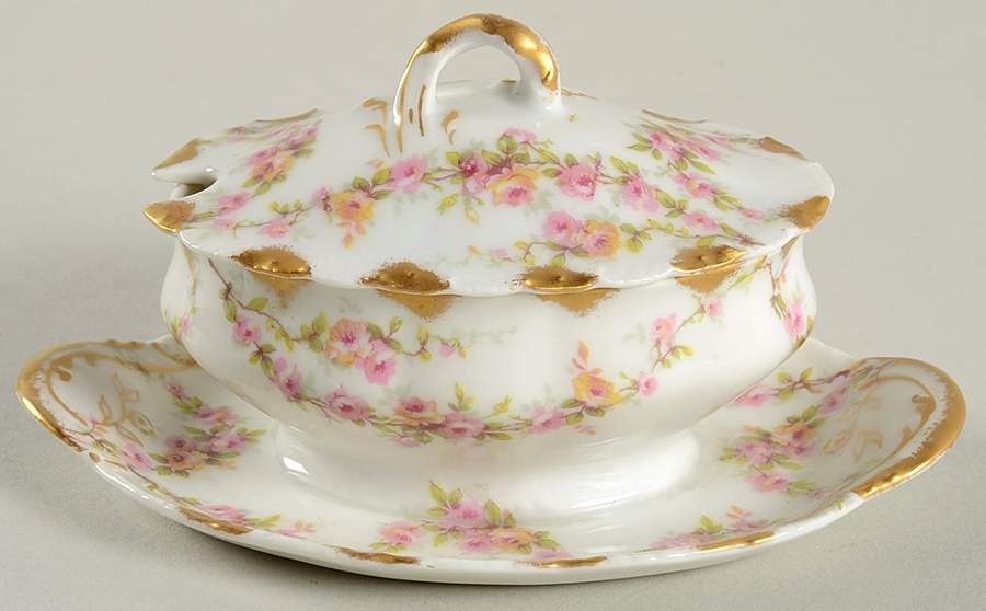 Schleiger 145-2 Individual Gravy Boat & Lid W/Attached Underplate by Haviland-1