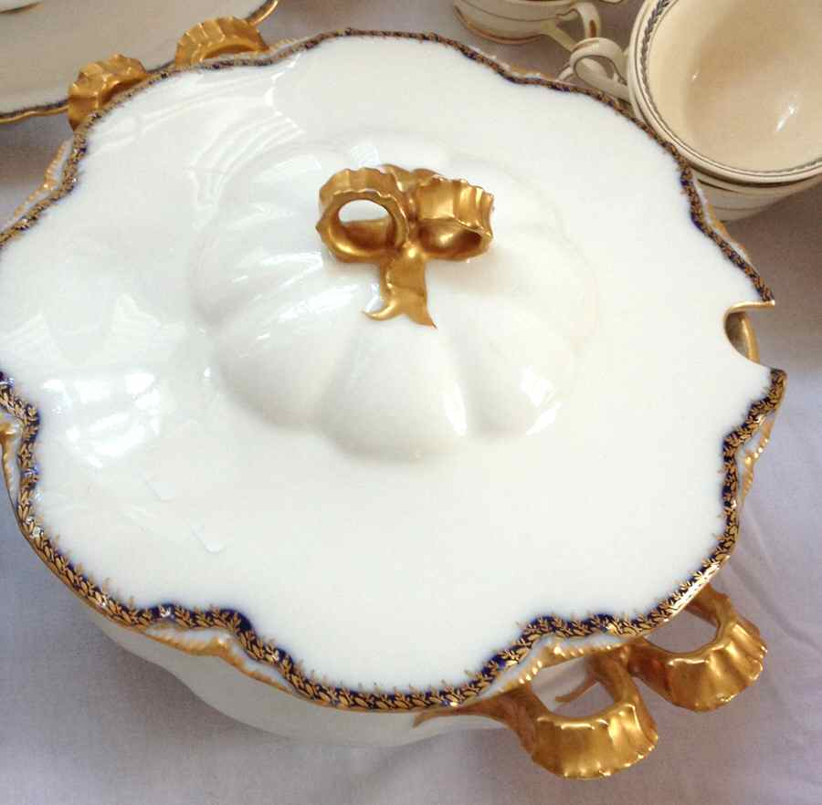 H1736 Tureen &  Lid by Haviland-1
