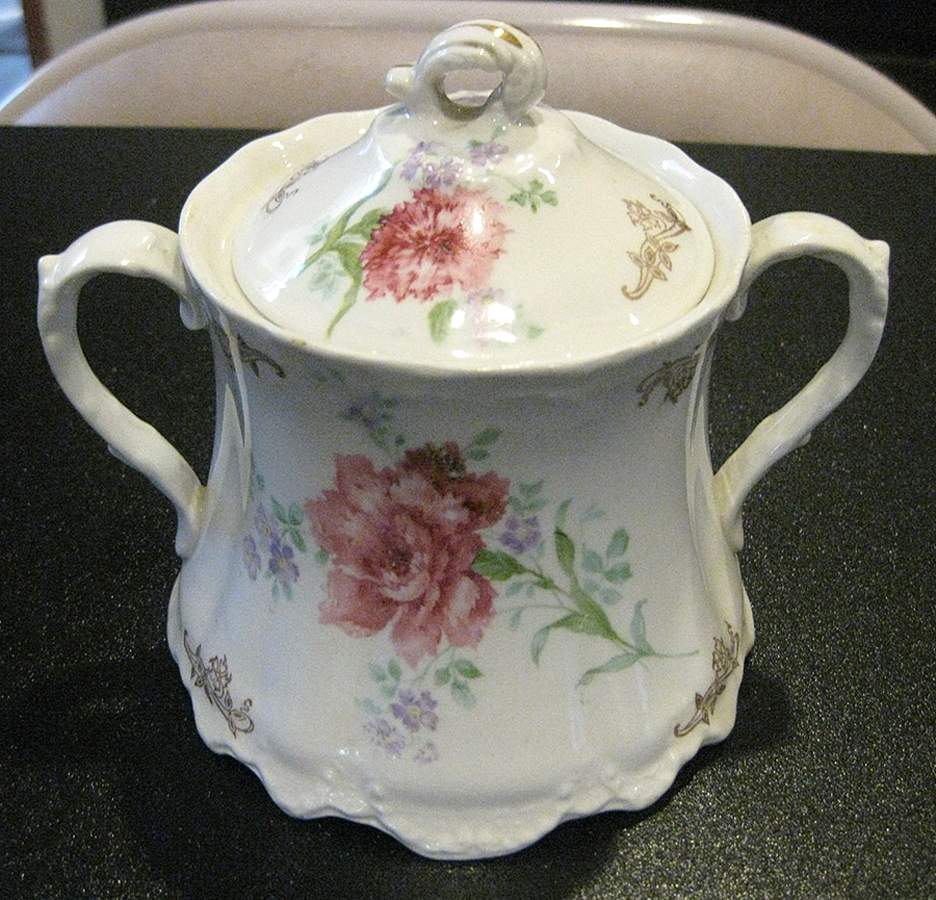 HLC2190 Sugar Bowl & Lid by Homer Laughlin -1