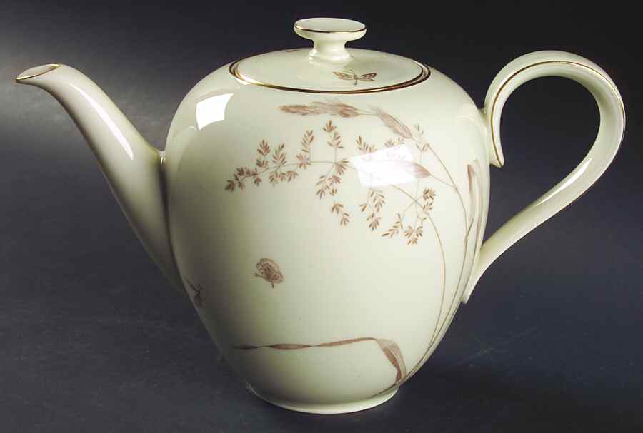 16806 Cream Coffee Pot & Lid by Heinrich - H&C-1