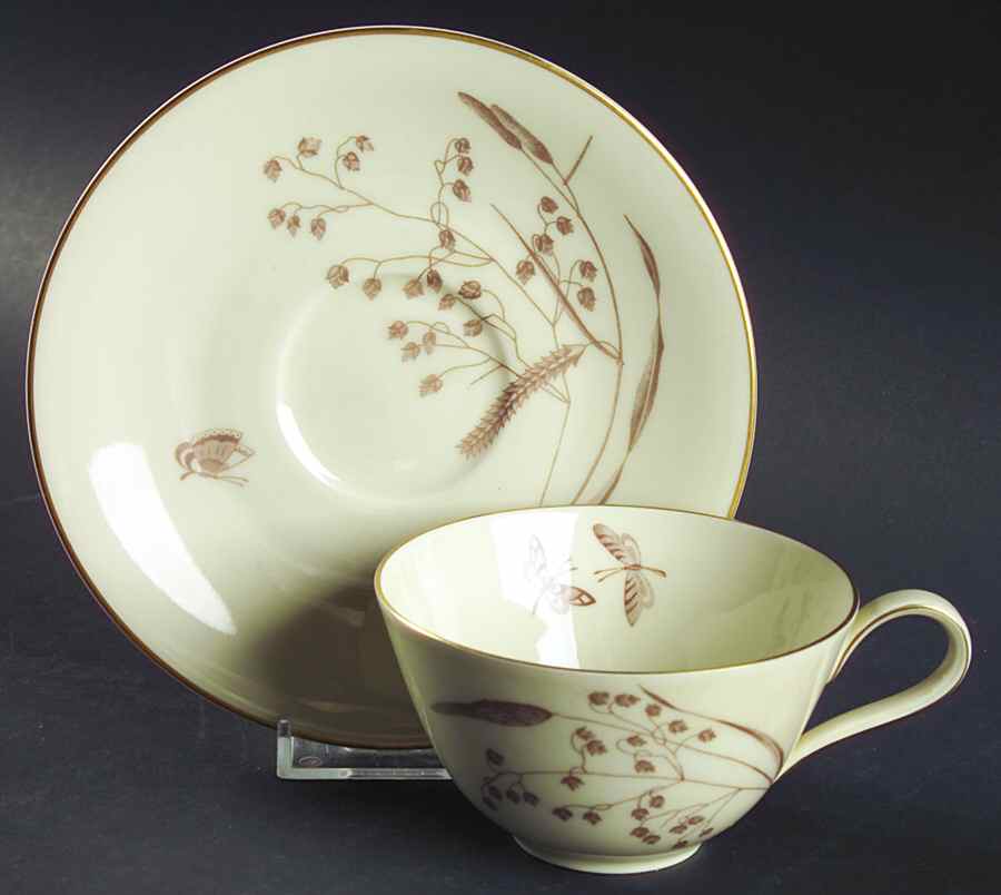 16806 Cream Flat Cup & Saucer Set by Heinrich - H&C-1