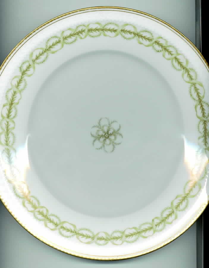 H1761 Dinner Plate by Haviland-1