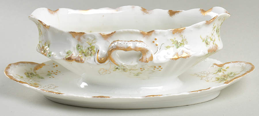 Schleiger 150-8 Gravy Boat with Attached Underplate by Haviland-1