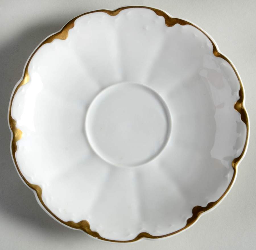 H1768 Saucer by Haviland-1