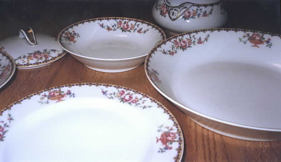H1774 Coupe Soup Bowl by Haviland-1