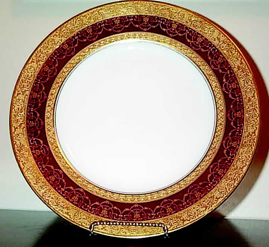 HUT1013 Dinner Plate by Hutschenreuther-1