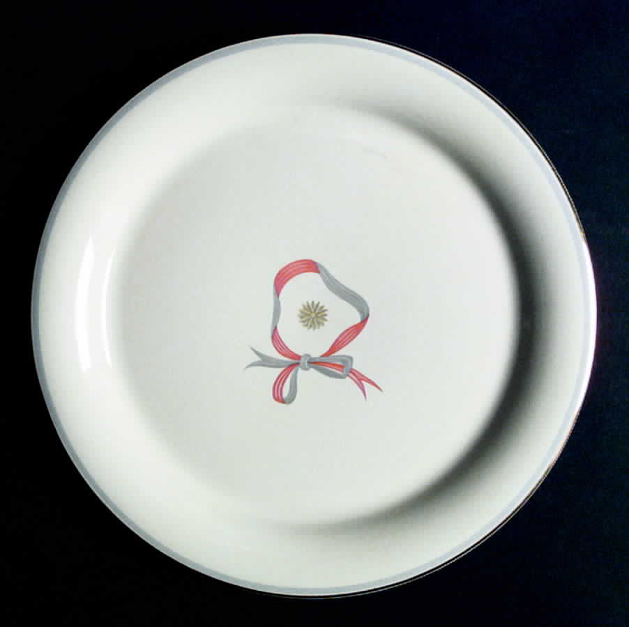 HLC2195 Dinner Plate by Homer Laughlin -1