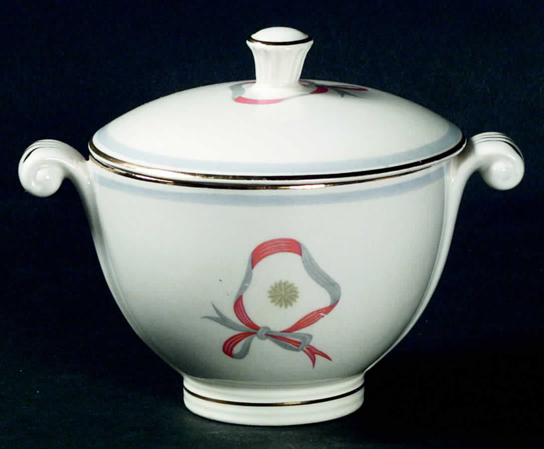 HLC2195 Sugar Bowl & Lid by Homer Laughlin -1